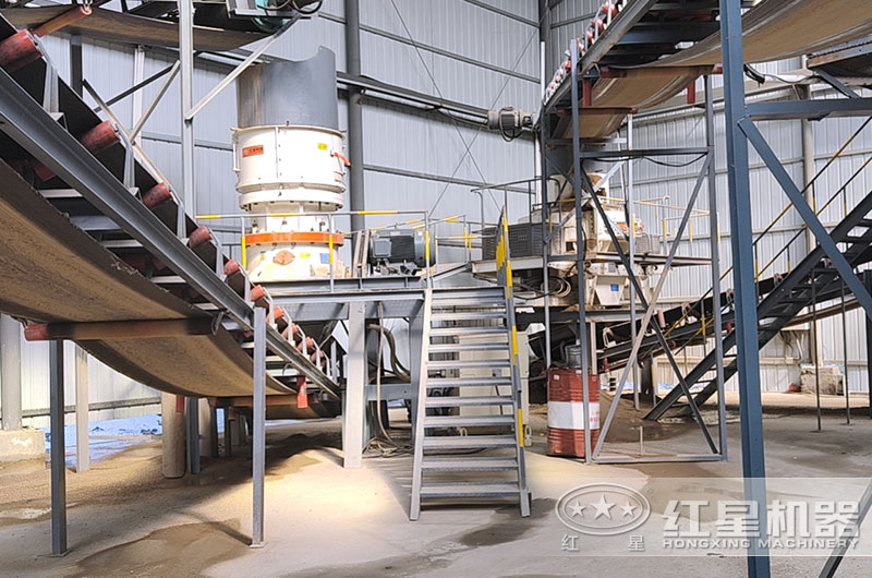 100圆锥破工作现场图片 100圆锥破工作现场图片