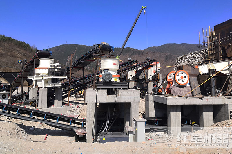 大理石破碎机工作现场图片 大理石破碎机工作现场图片