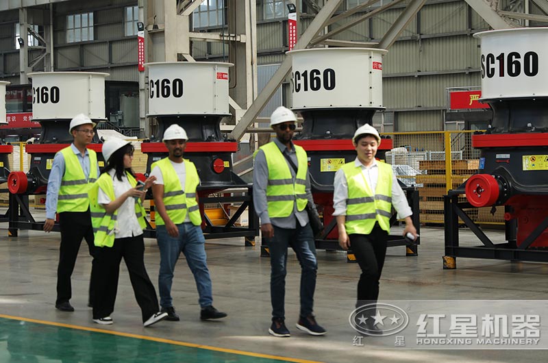 客户来厂考察设备 客户来厂考察设备