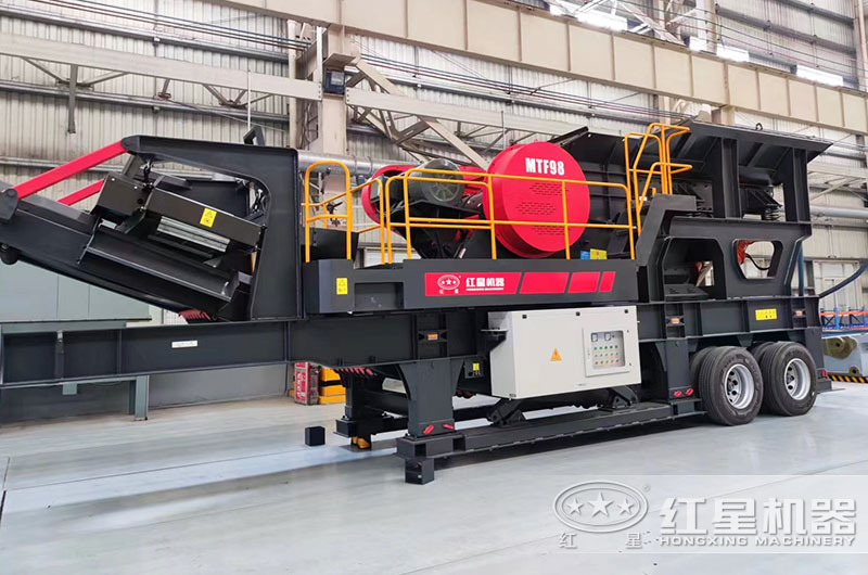 移动式破碎机图片 移动式破碎机图片